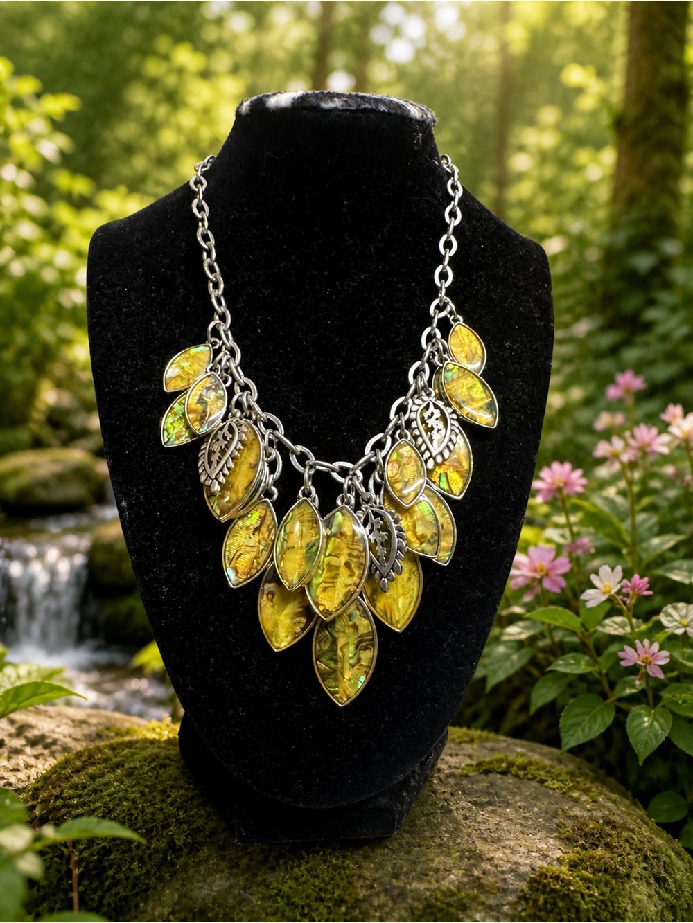 Vtg Premiere Design necklace